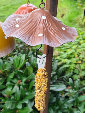 Vogelvoer hanger paddenstoel